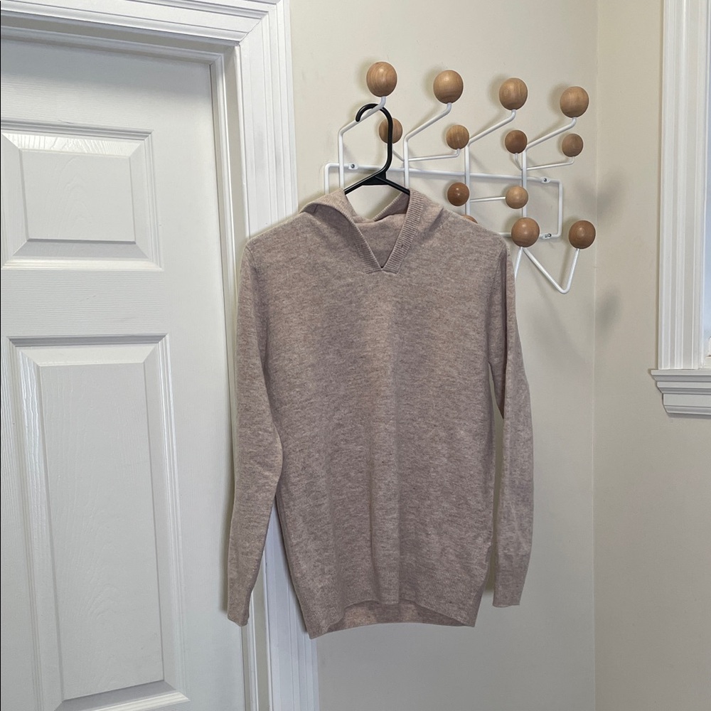 Unlabeled - Old Money Quiet Luxury 100% Wool Hoodie - Cream / Tan - Small